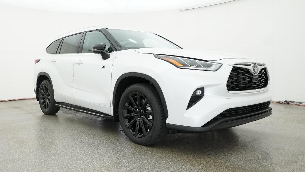 Certified Used 2026 Wind Chill Pearl Toyota Limited image 39
