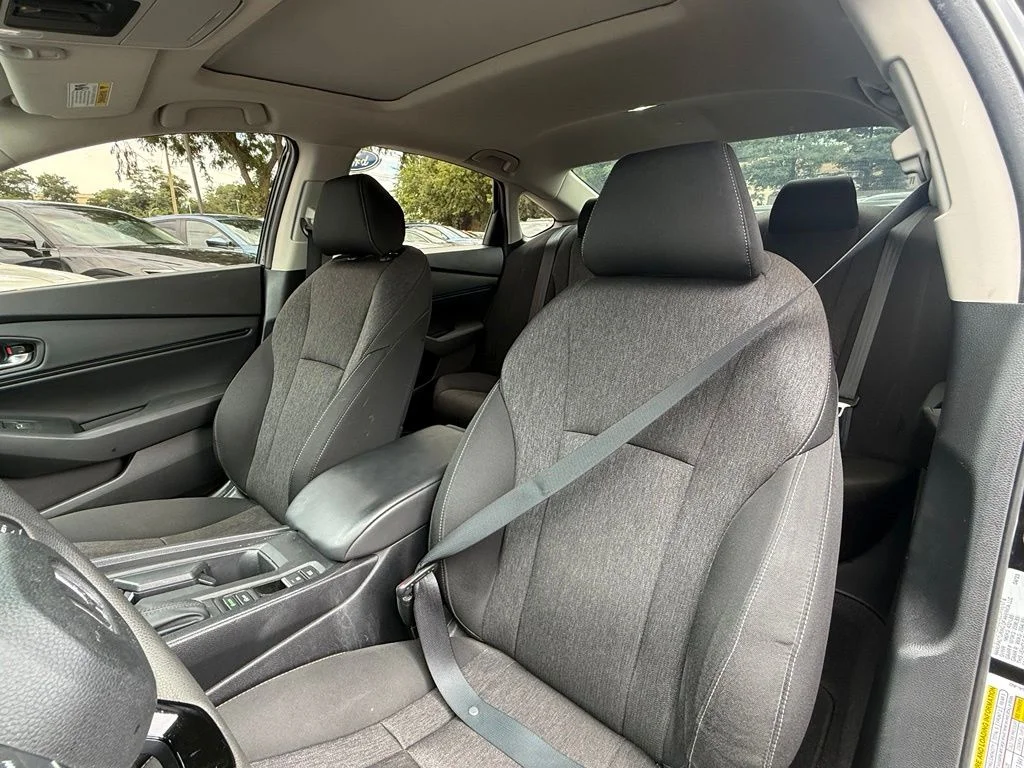 Used 2023 Black Honda EX image 19