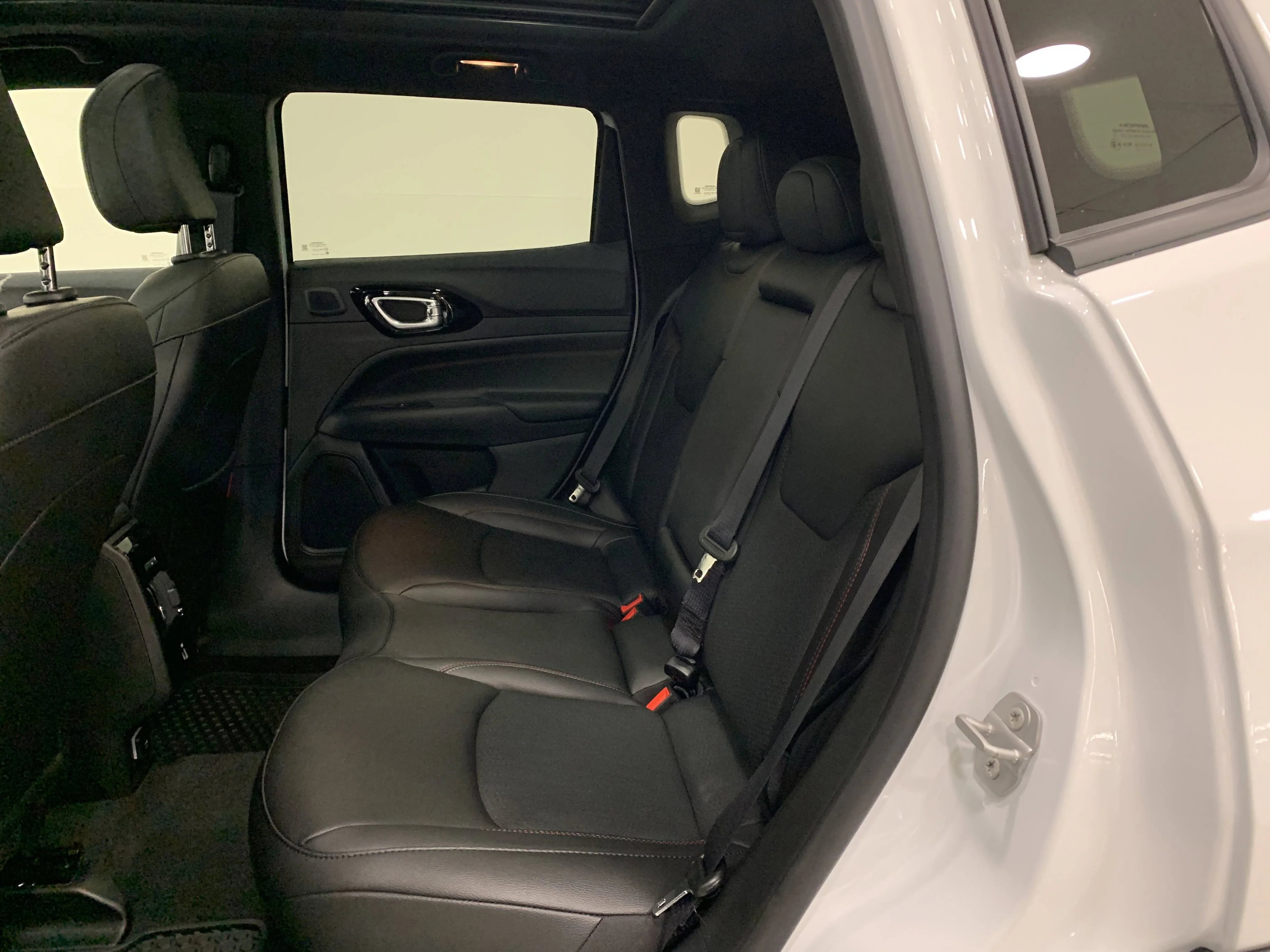 New 2026 Bright White Jeep Trailhawk image 9