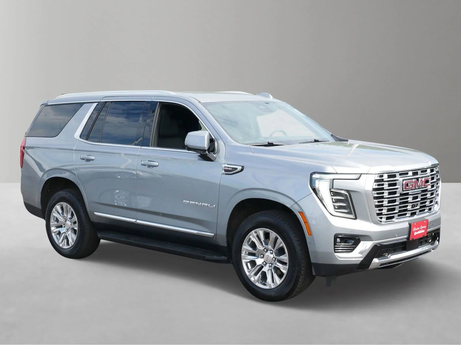 Used 2025 Sterling Metallic GMC Denali image 6