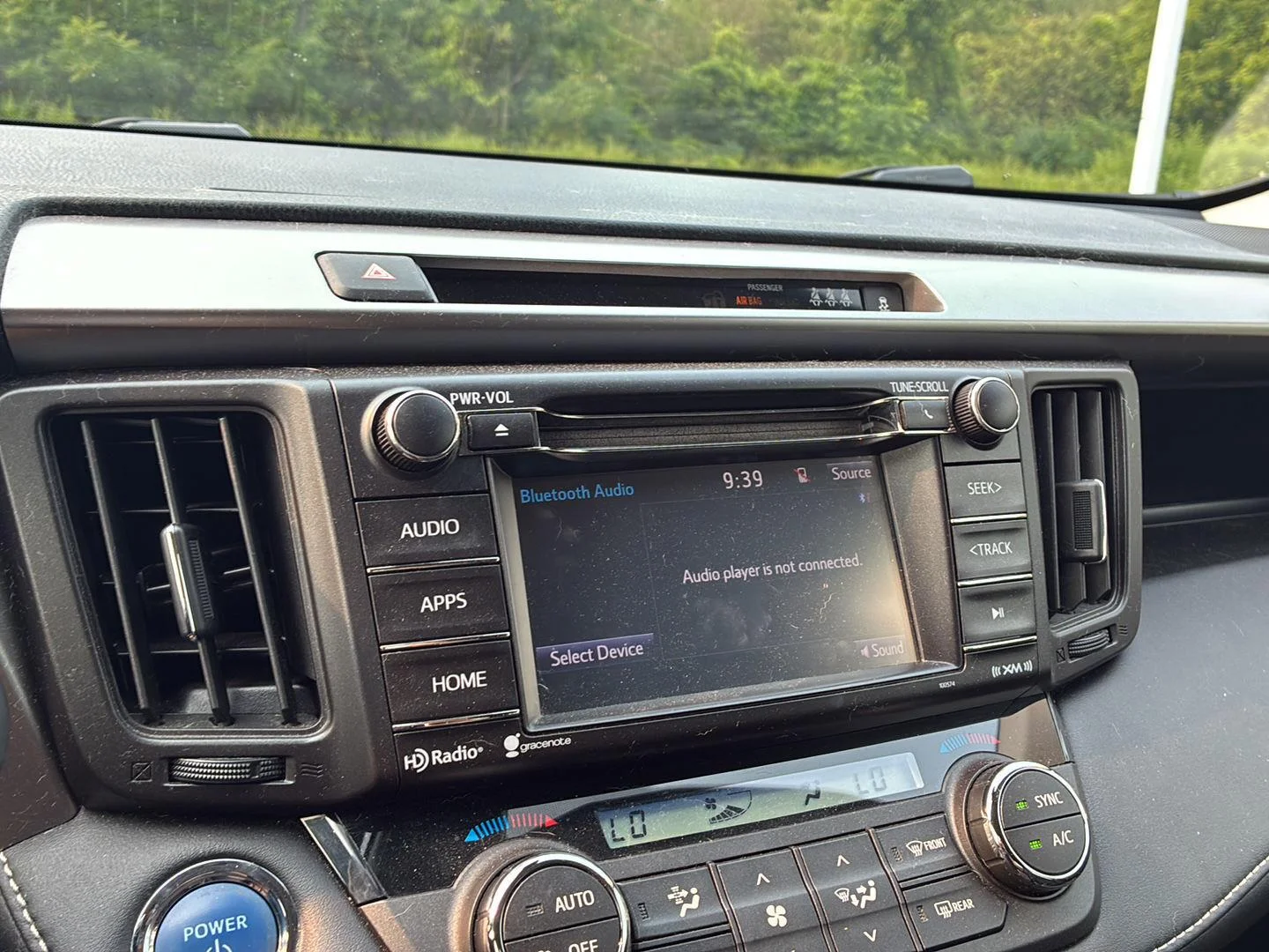 Used 2017 Galactic Aqua Mica Toyota XLE image 3