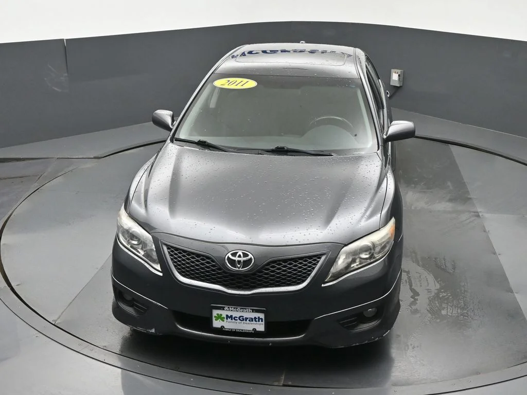 Used 2011 Gray Toyota SE image 28