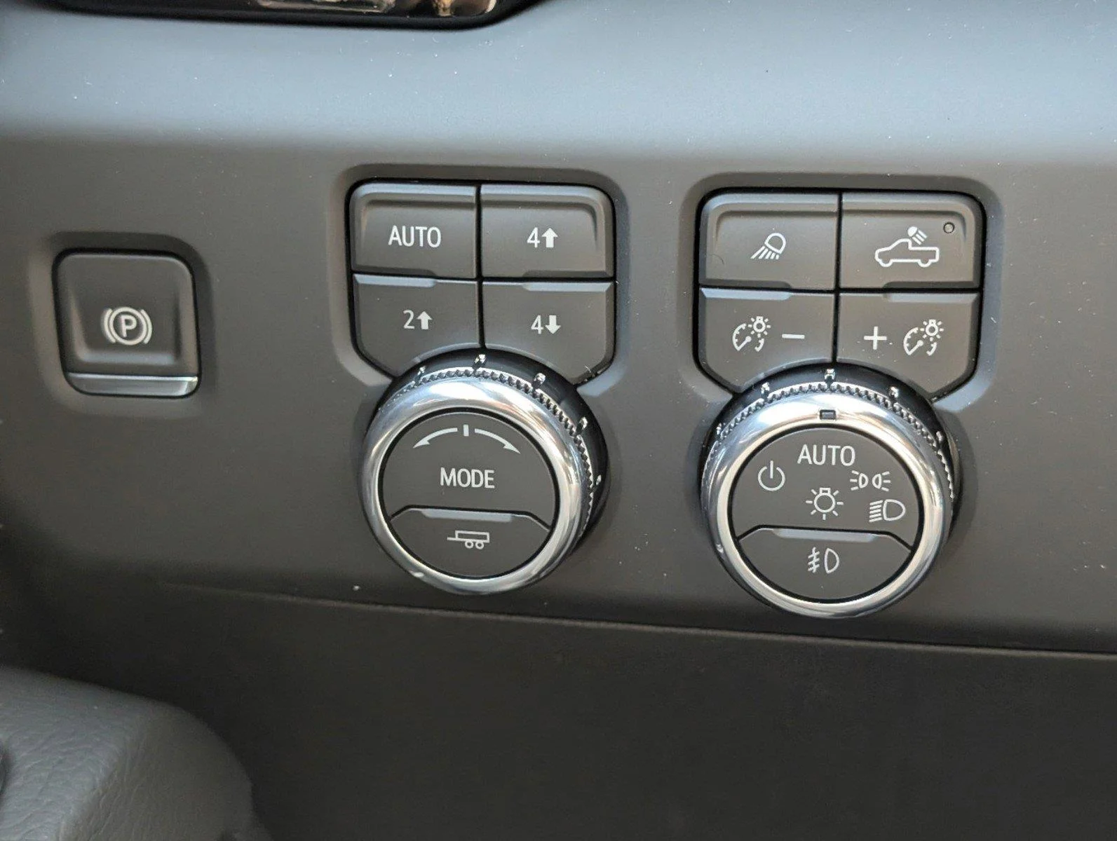 New 2026 Sterling Metallic GMC Denali image 16