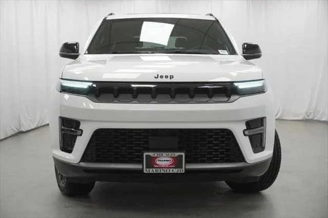 New 2026 Bright White Clear-Coat Exterior Paint Jeep Grand Wagoneer image 7