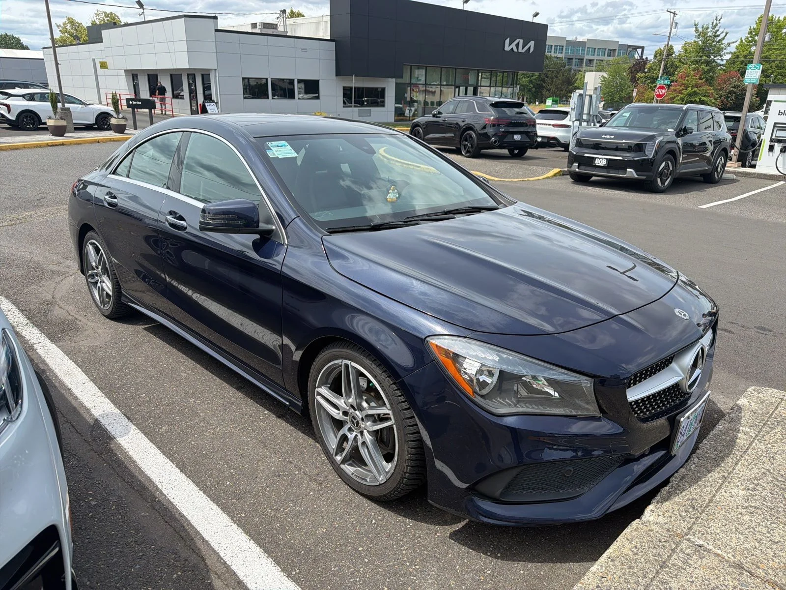 Used 2019  Mercedes-Benz CLA 250 4MATIC® image 3