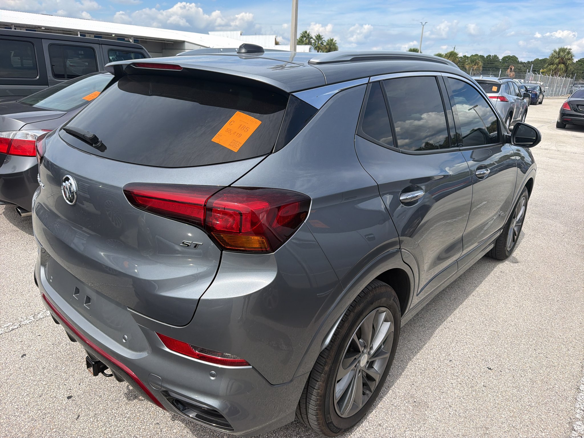 Used 2022 Satin Steel Metallic Buick Essence image 3
