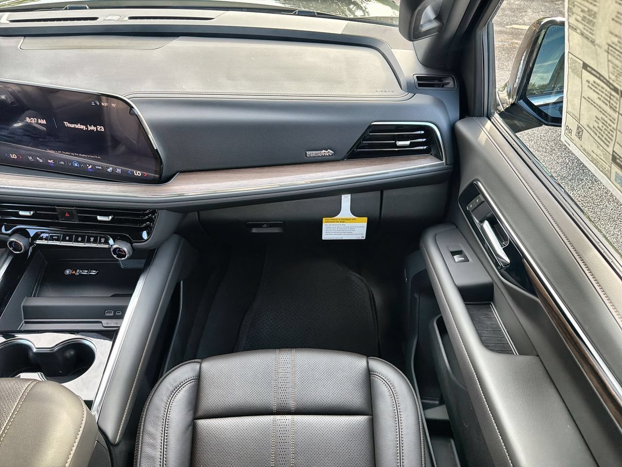 2026 Chevrolet Suburban High Country - Photo 24