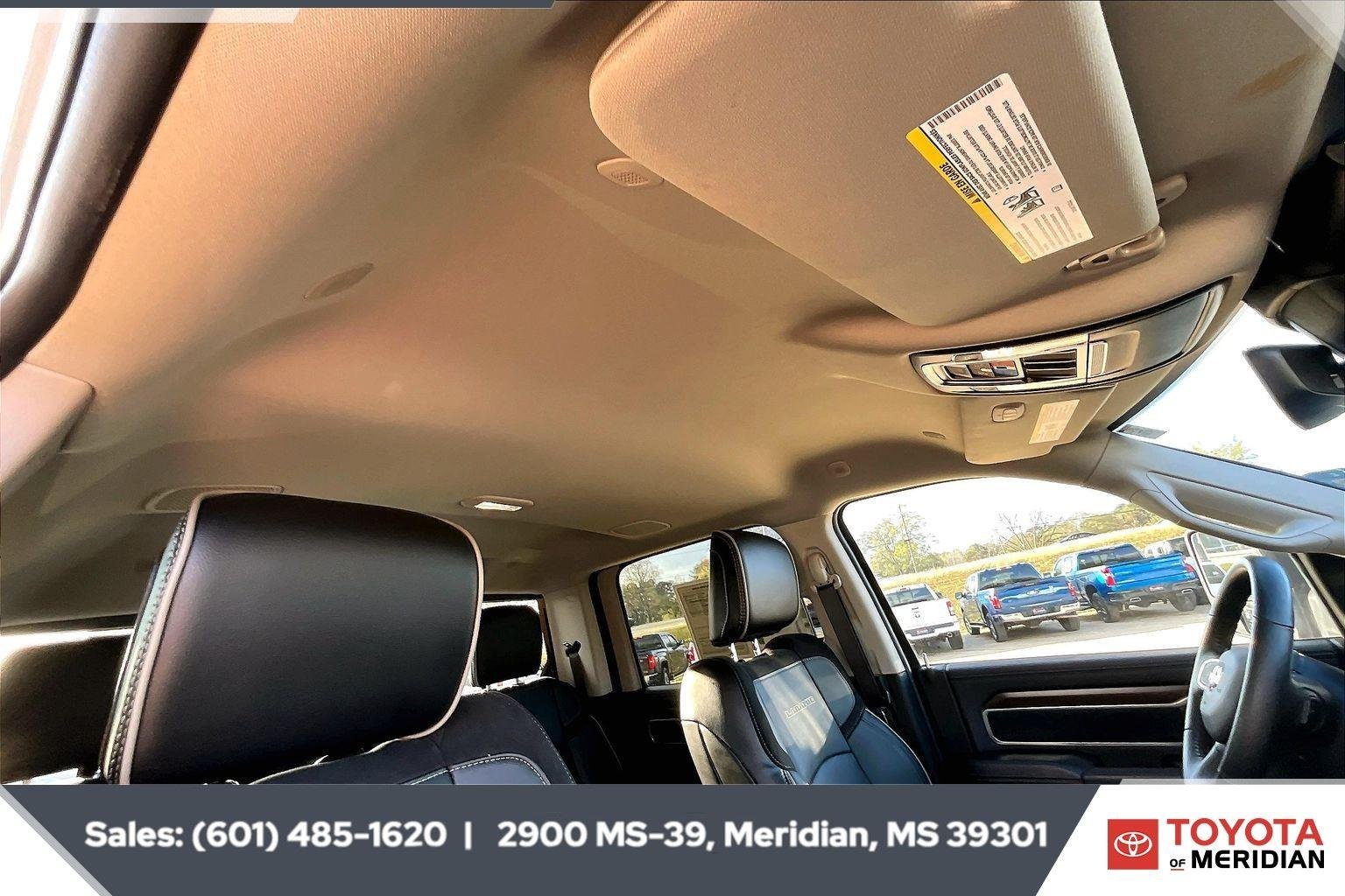 Used 2024 Billet Silver Metallic Clearcoat Ram Laramie image 16