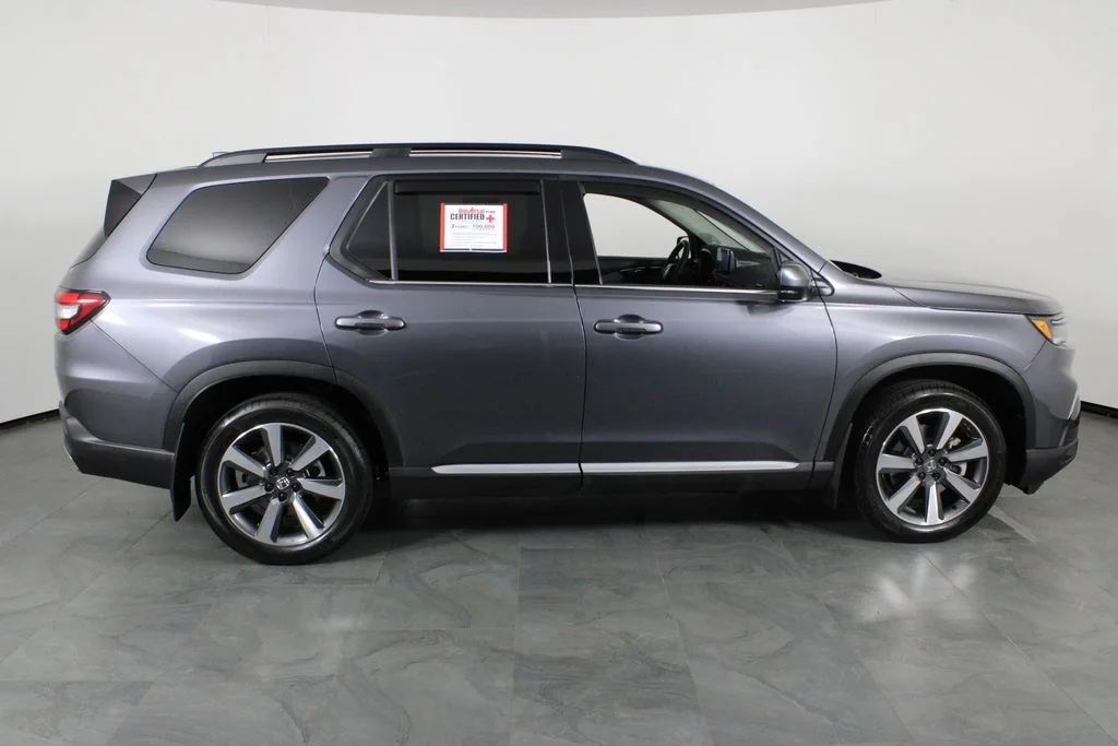 2025 Honda Pilot Touring - Photo 11