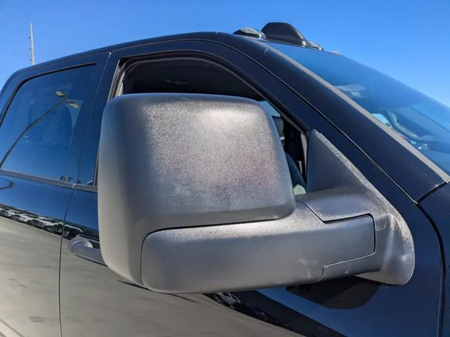 New 2026 Diamond Black Crystal Pearl-Coat Exterior Paint RAM Tradesman image 9