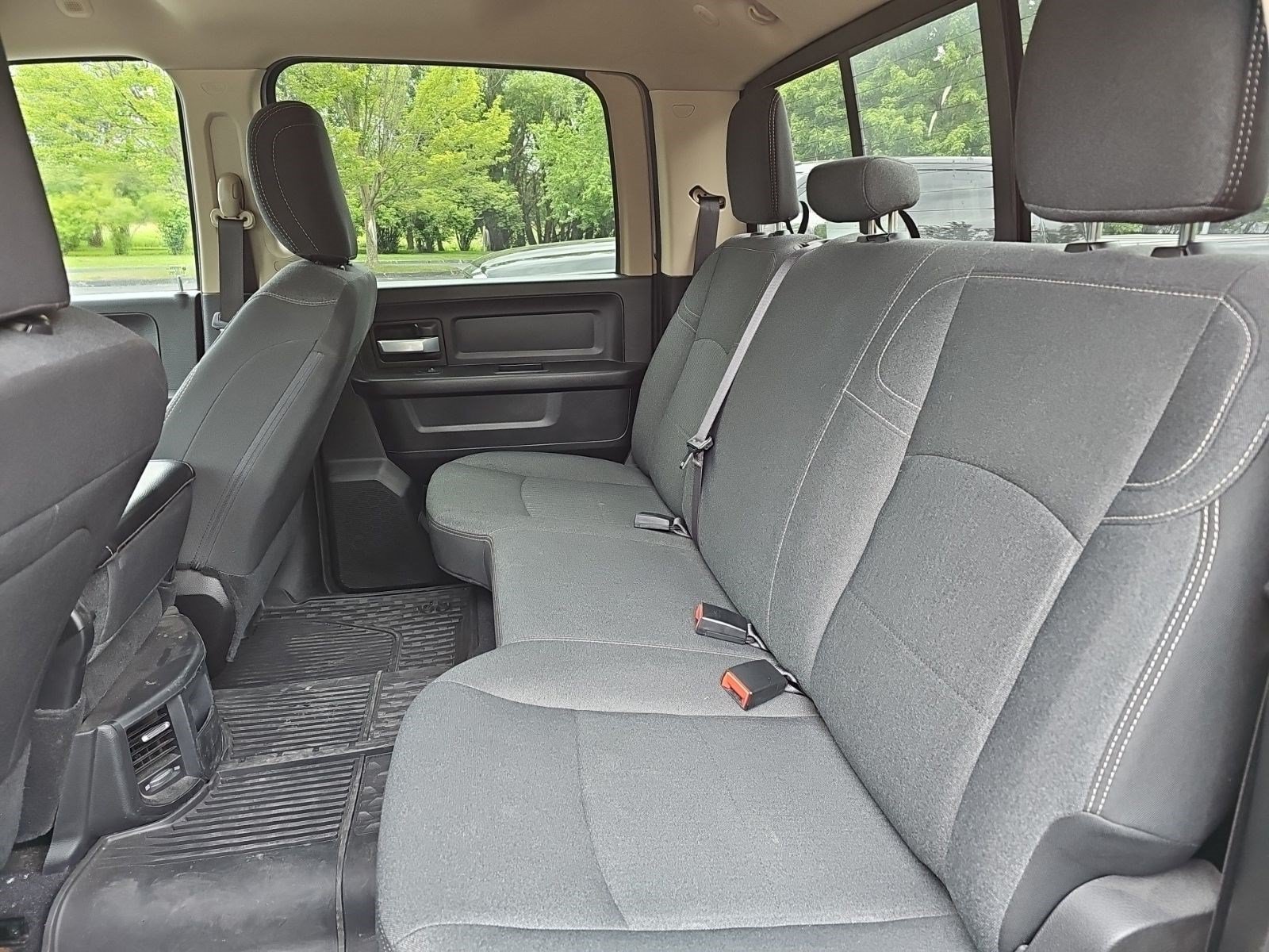 Used 2019 Billet Silver Metallic Clearcoat Ram Tradesman image 16