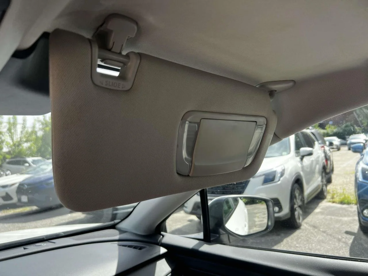 Used 2025 Crystal White Pearl Subaru Premium image 38
