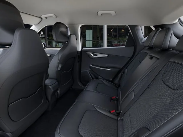 New 2026 White Kia Light image 18