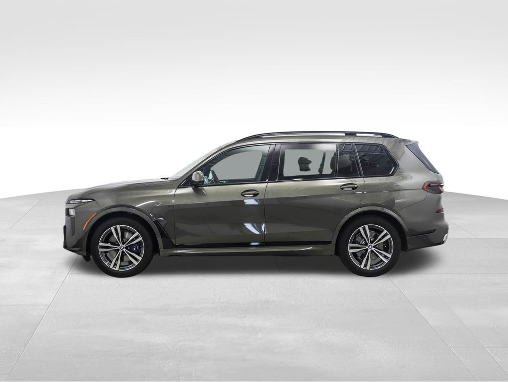 Used 2025 BMW X7 40i with VIN 5UX23EM0XS9Y18890 for sale in Minneapolis, Minnesota