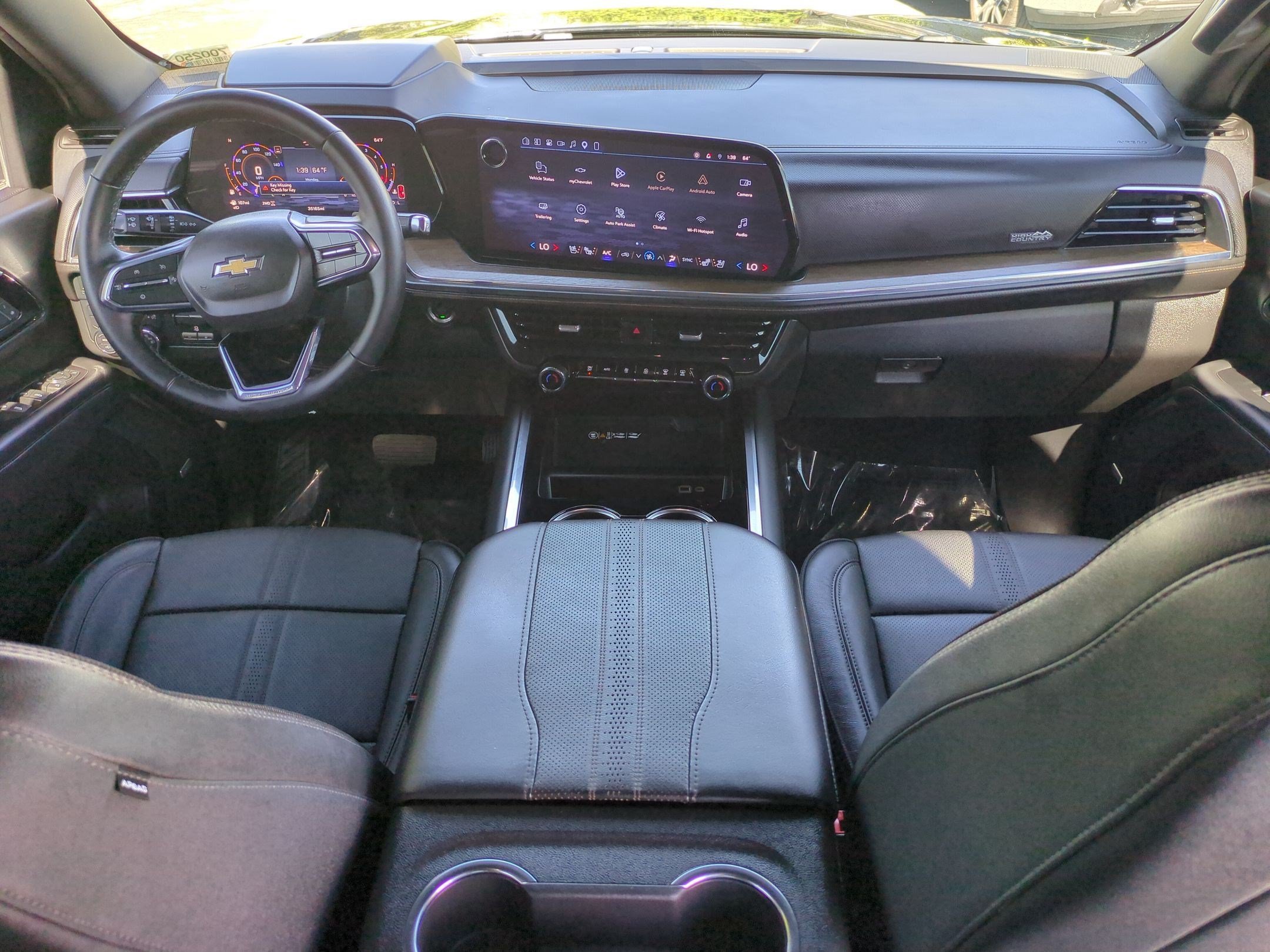 2025 Chevrolet Suburban High Country - Photo 28