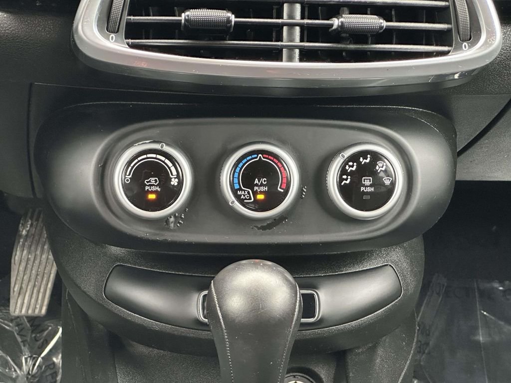 Used 2016 Black FIAT Easy image 20