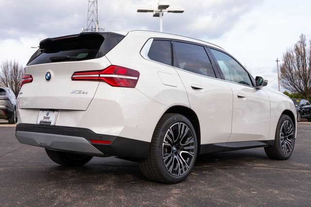 New 2026 Alpine White BMW 30 xDrive image 10