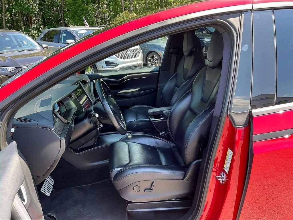 Used 2018 Red Tesla P100D image 10