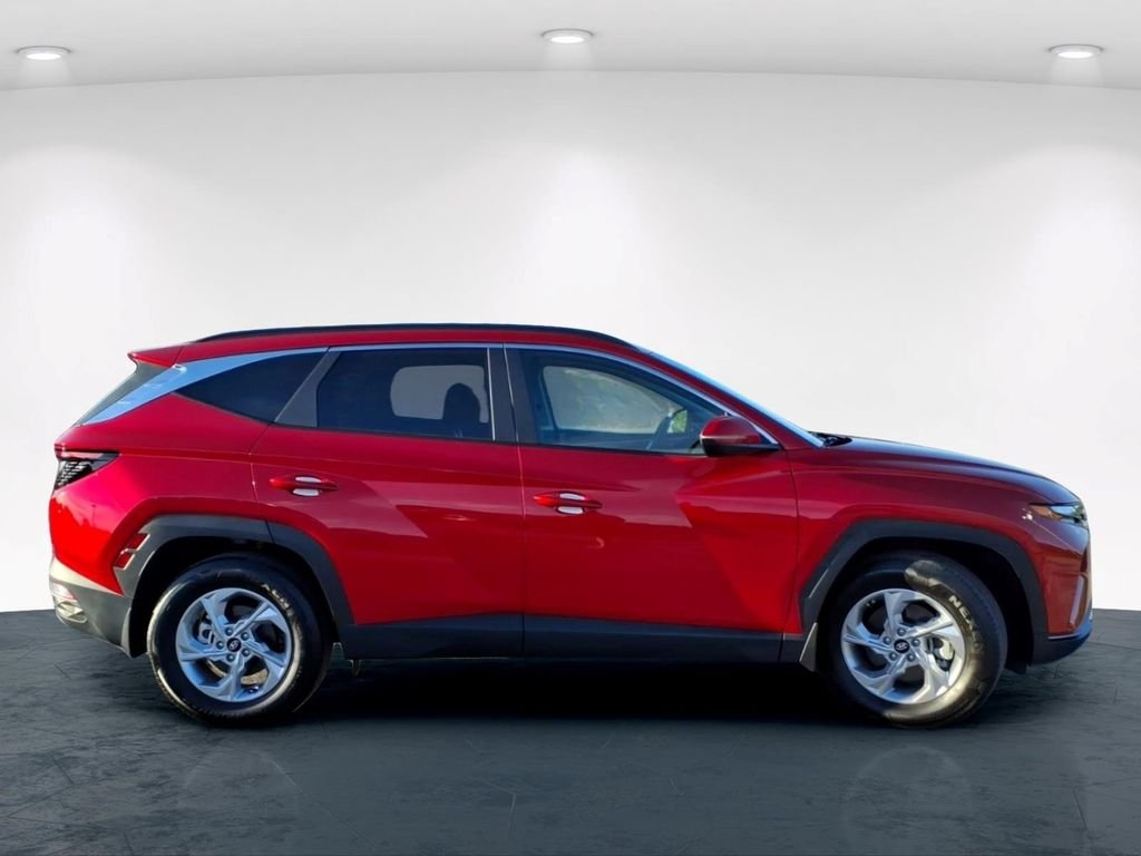Used 2023 Red Hyundai SEL image 5