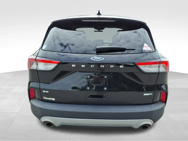 Used 2020 Black Ford SE image 10