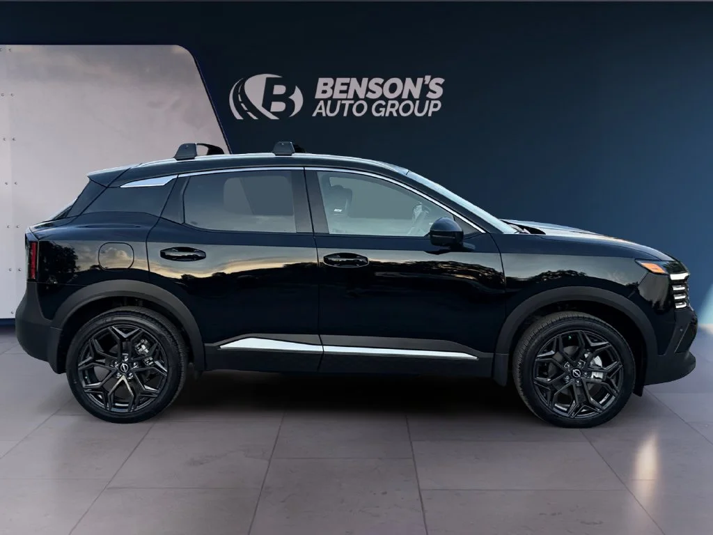 New 2027 Black Nissan SR image 6