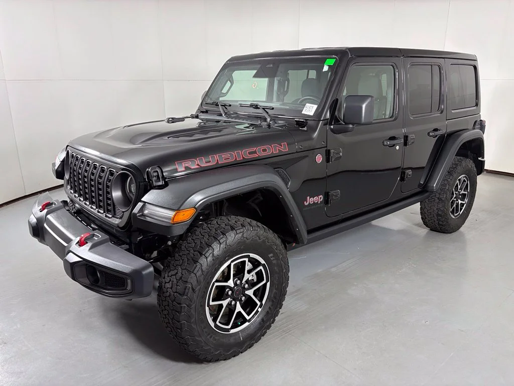 Used 2025 Black Jeep Rubicon image 4