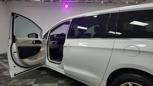 Used 2024 White Chrysler Touring L image 16