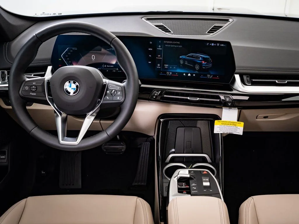 Used 2025 Blue Metallic BMW xDrive28i image 30