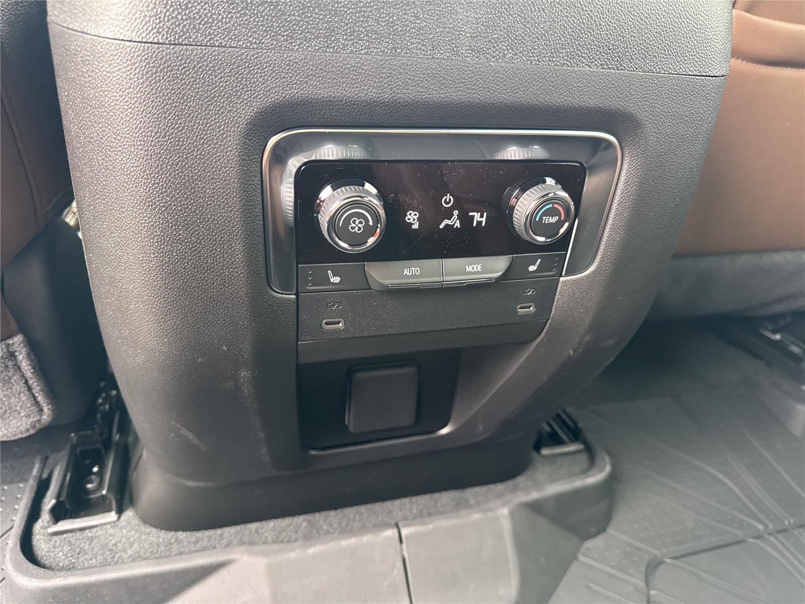 New 2026 Polar White Tricoat Chevrolet High Country image 36