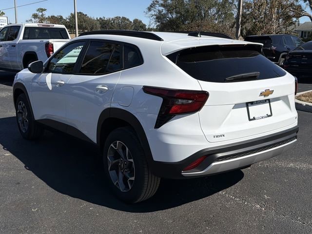 2026 Chevrolet Trax LT - Photo 7