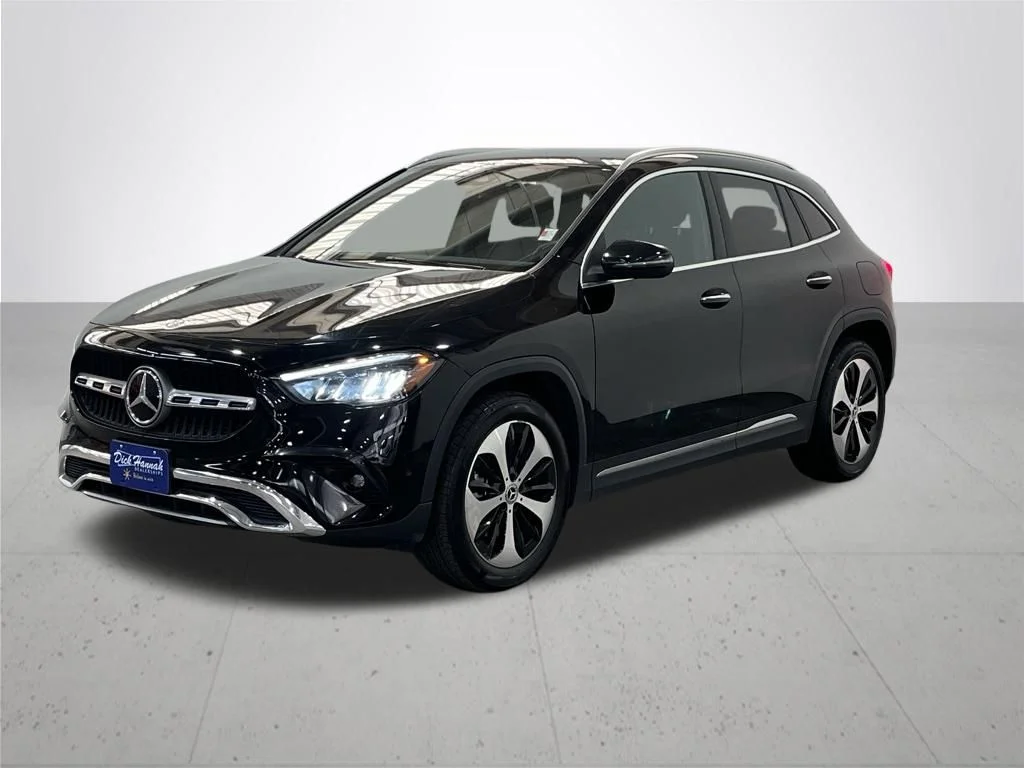 Used 2025 Black Mercedes-Benz GLA 250 image 2