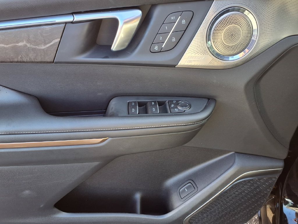 2025 Buick Enclave Avenir - Photo 18