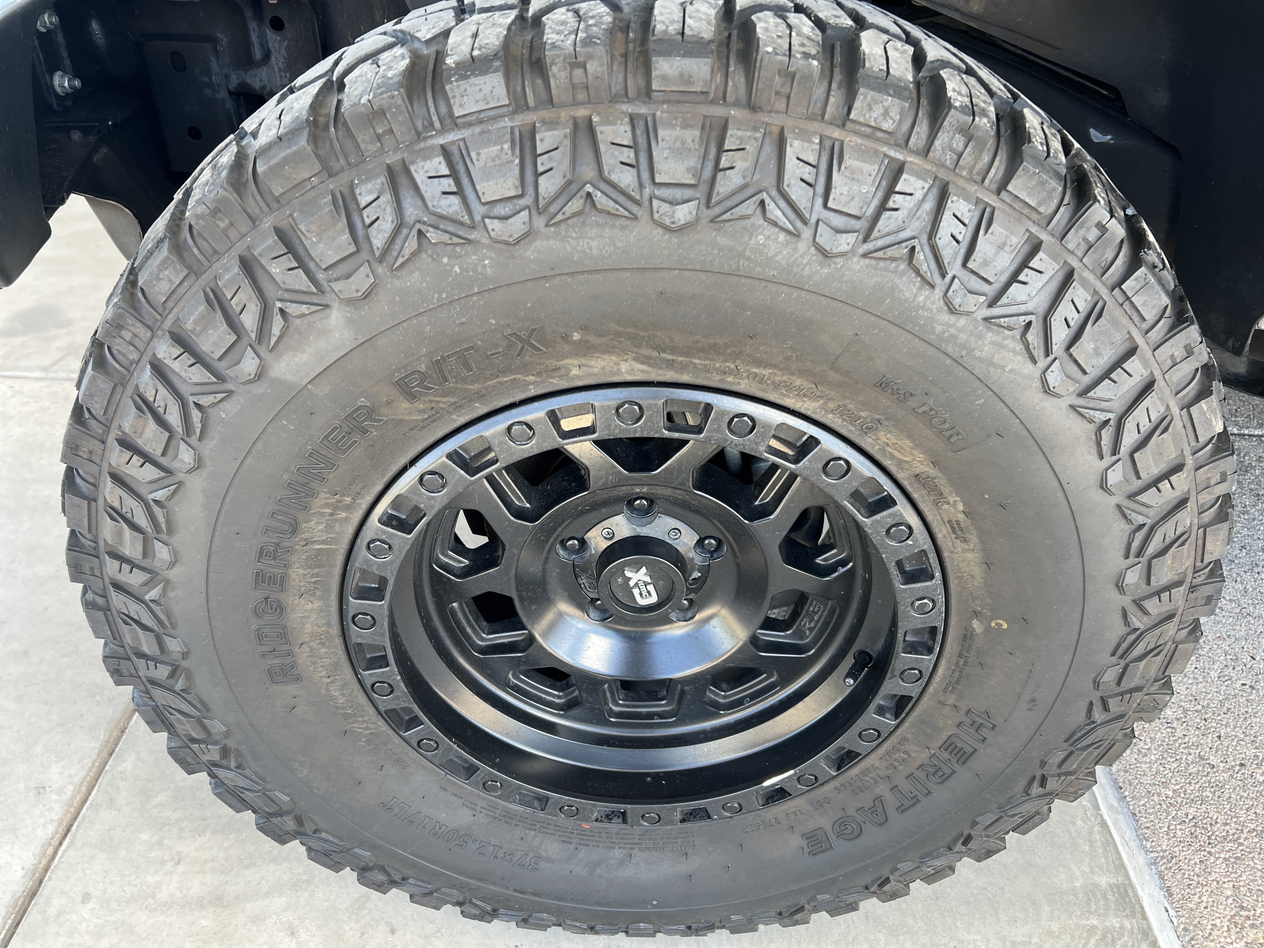 Used 2017 Gray Jeep Sport image 11