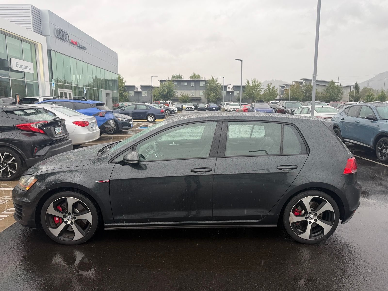 3VW547AU1GM058384