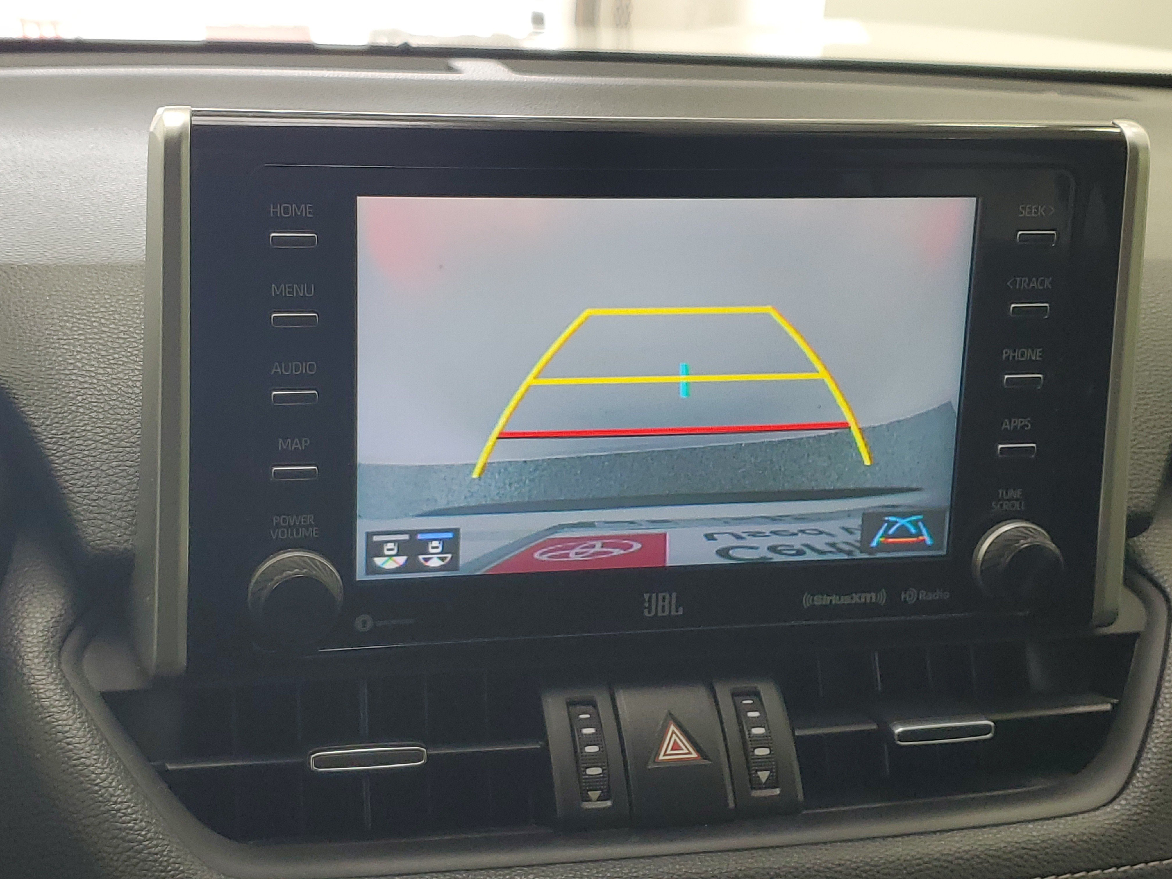 Certified Used 2020 Super White Toyota XLE Premium image 31