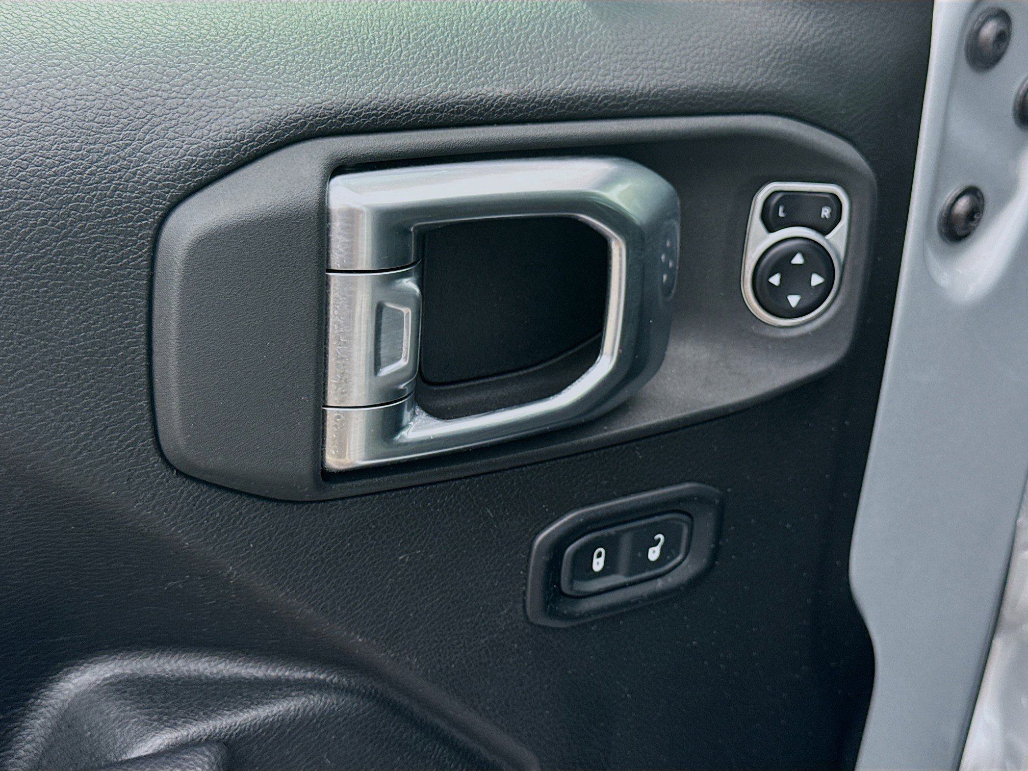 2024 Jeep Wrangler 4-Door Sport S - Photo 21