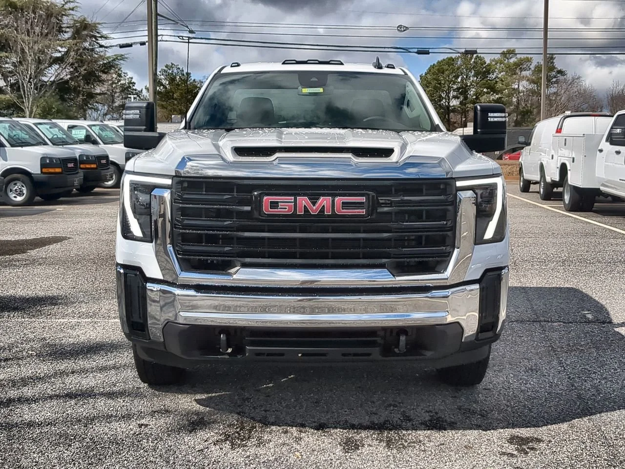 New 2026 Summit White GMC Pro image 3