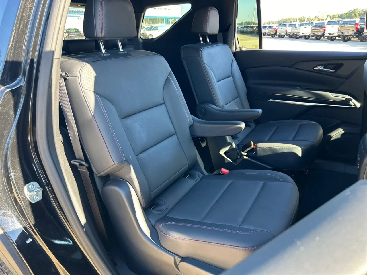 Used 2024 Mosaic Black Metallic Chevrolet Z71 image 18