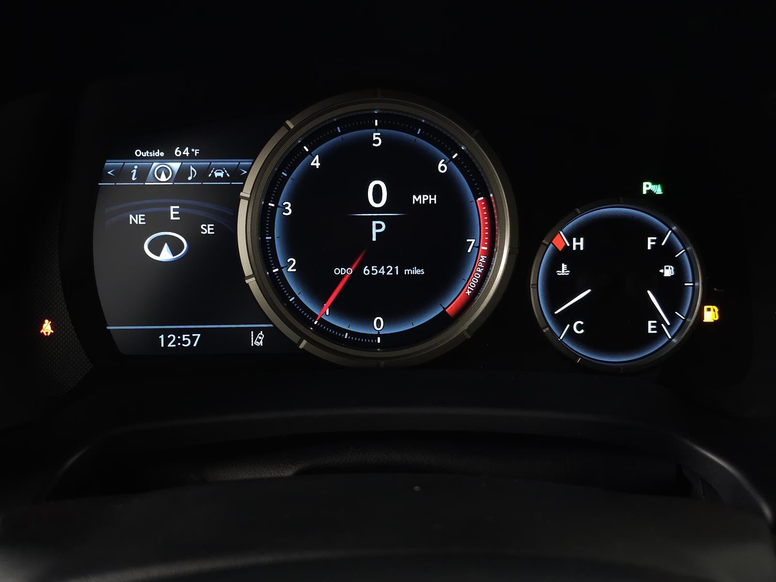 Used 2017 White Lexus F SPORT image 21