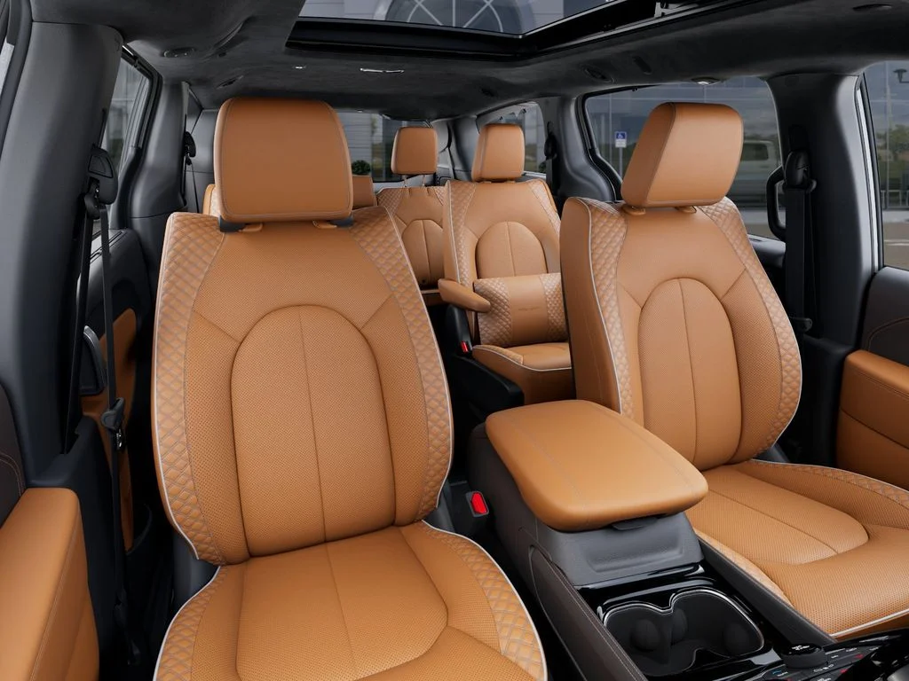 2026 Chrysler Pacifica Pinnacle - Photo 16