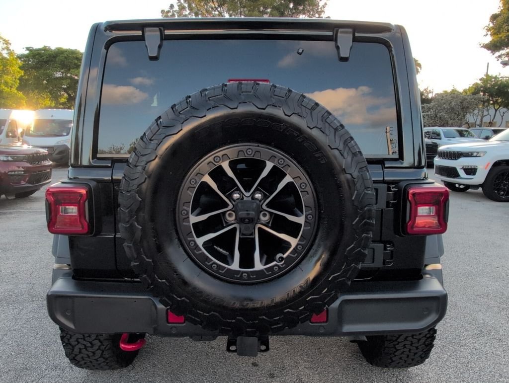 Used 2025 Black Jeep Rubicon w X Package image 11