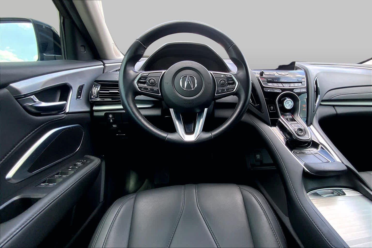 Used 2024 Majestic Black Pearl Acura  image 6