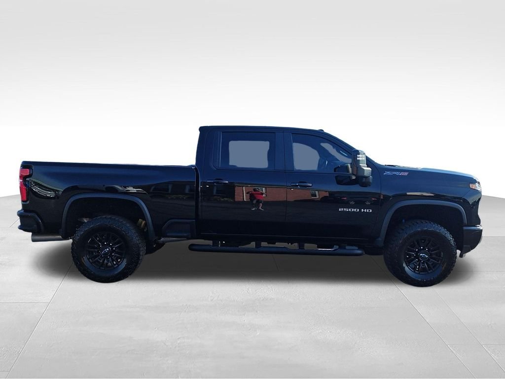 Used 2025 Black Chevrolet ZR2 image 6