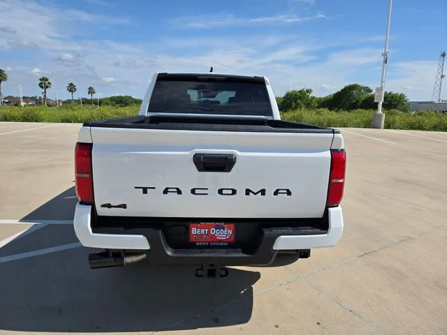 New 2026 Ice Cap Toyota SR5 image 6