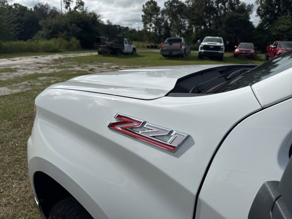 2026 Chevrolet Silverado 1500 LT - Photo 6