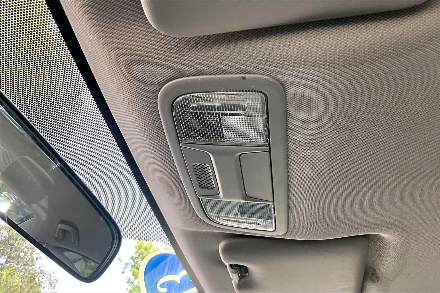 Used 2013 Alabaster Silver Metallic Honda LX image 32