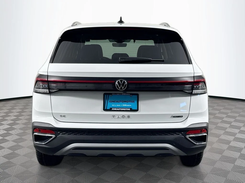 2026 Volkswagen Taos SE - Photo 12