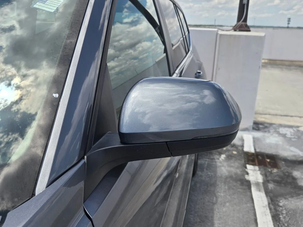 Used 2018 Gray Volkswagen SEL image 10