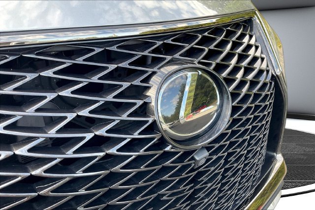 Used 2022 Silver Lexus 350 F Sport Handling image 35
