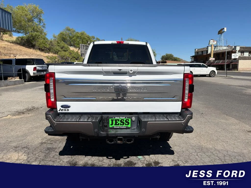 Used 2023 Oxford White Ford King Ranch image 4